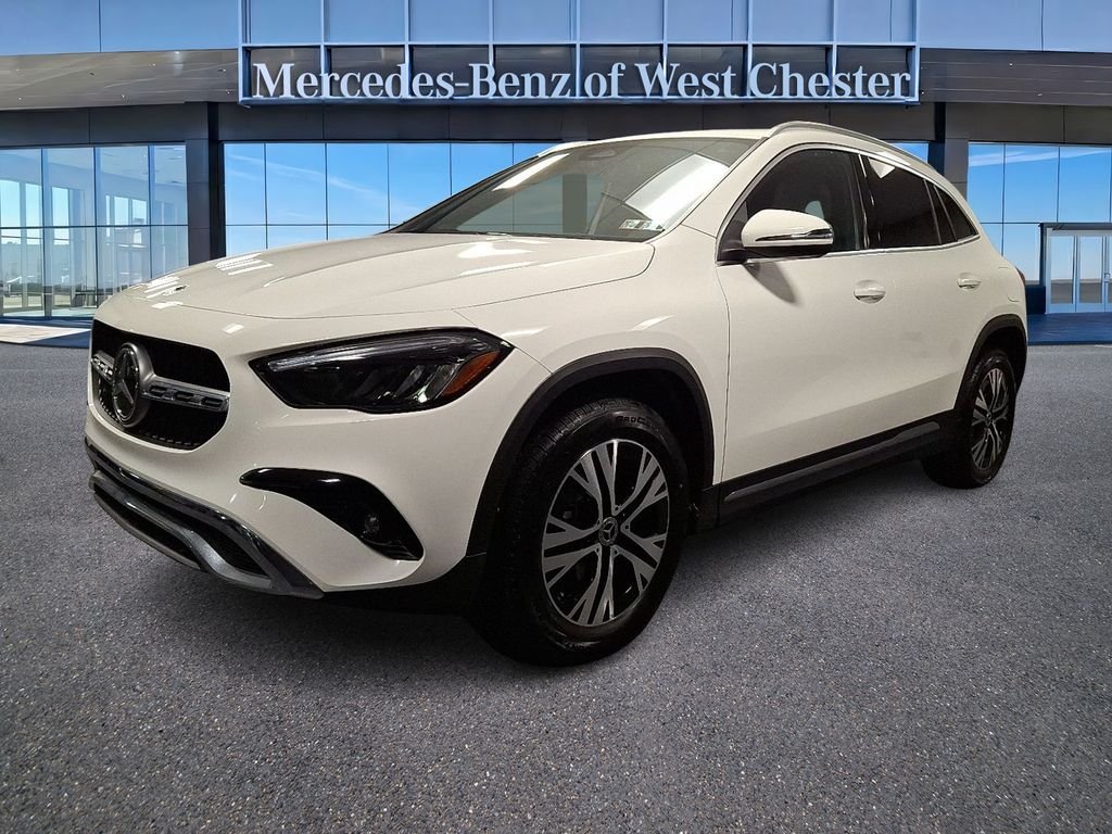 Certified Used 2025 White Mercedes-Benz GLA 250 image 3