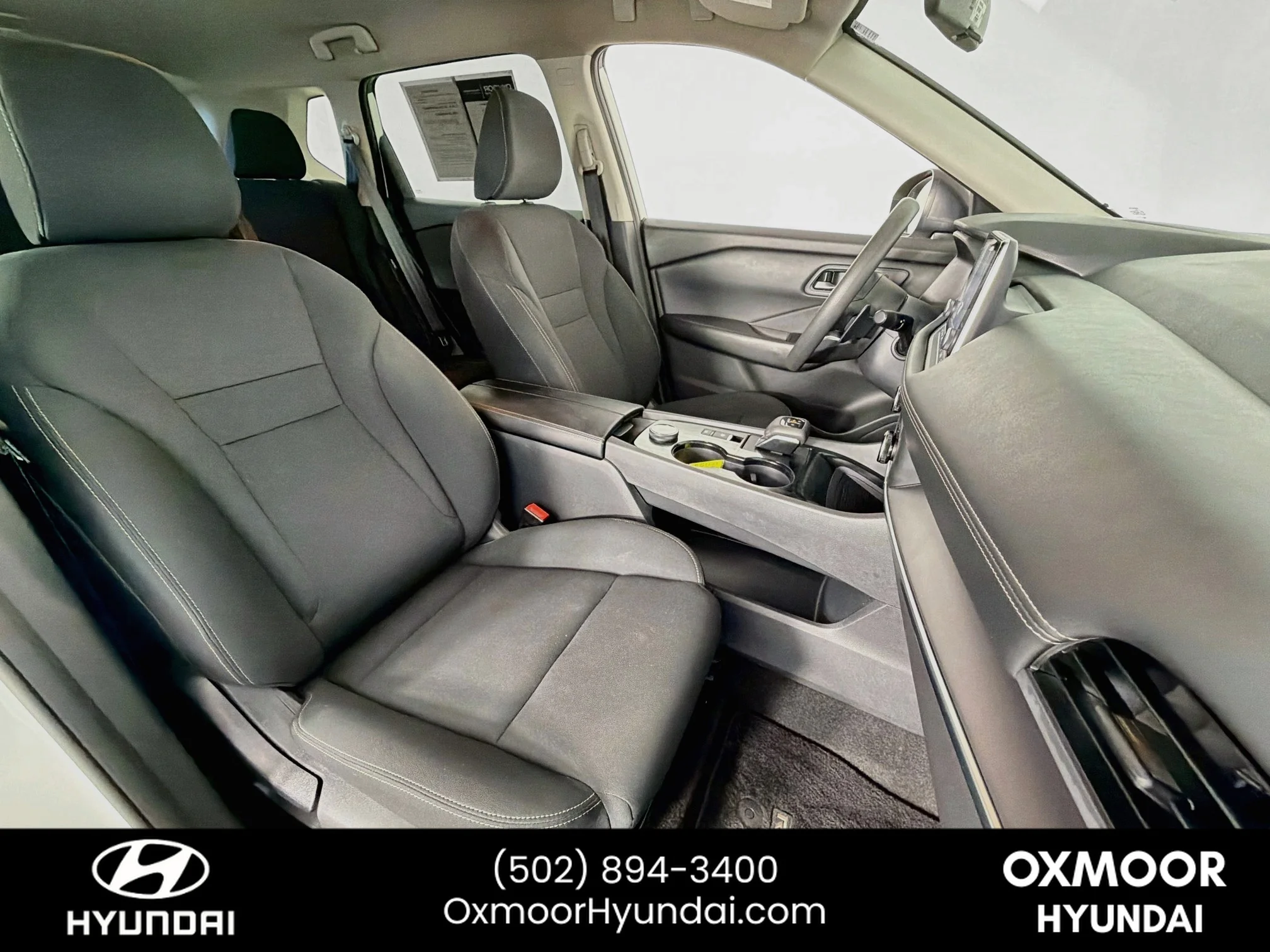 Used 2024 Glacier White Nissan S image 26