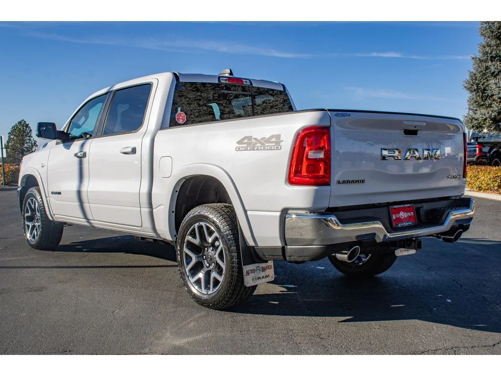 2026 RAM 1500 Laramie - Photo 5