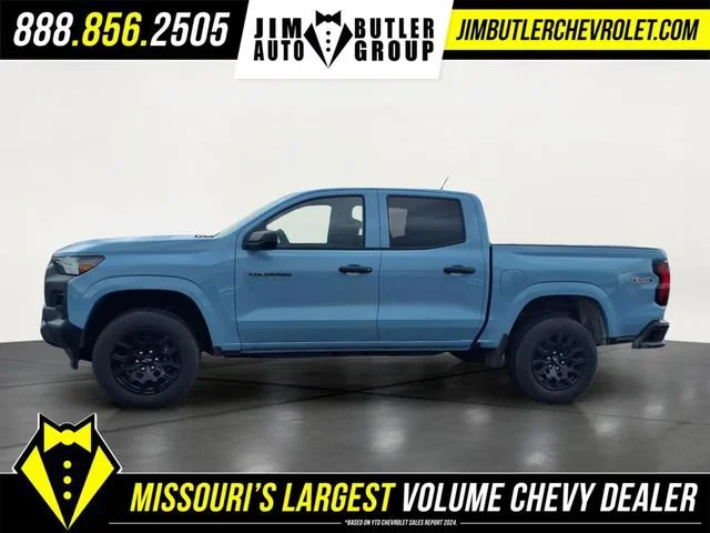 New 2026 Snowdrift Metallic Chevrolet WT image 15