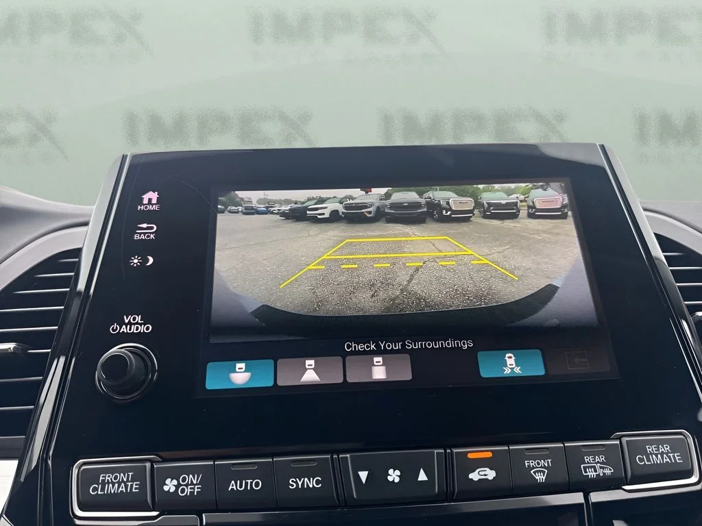 Used 2023 Blue Honda Touring image 19