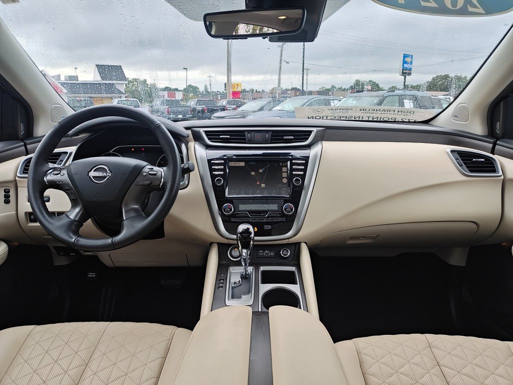 Used 2024 Black Nissan Platinum image 15