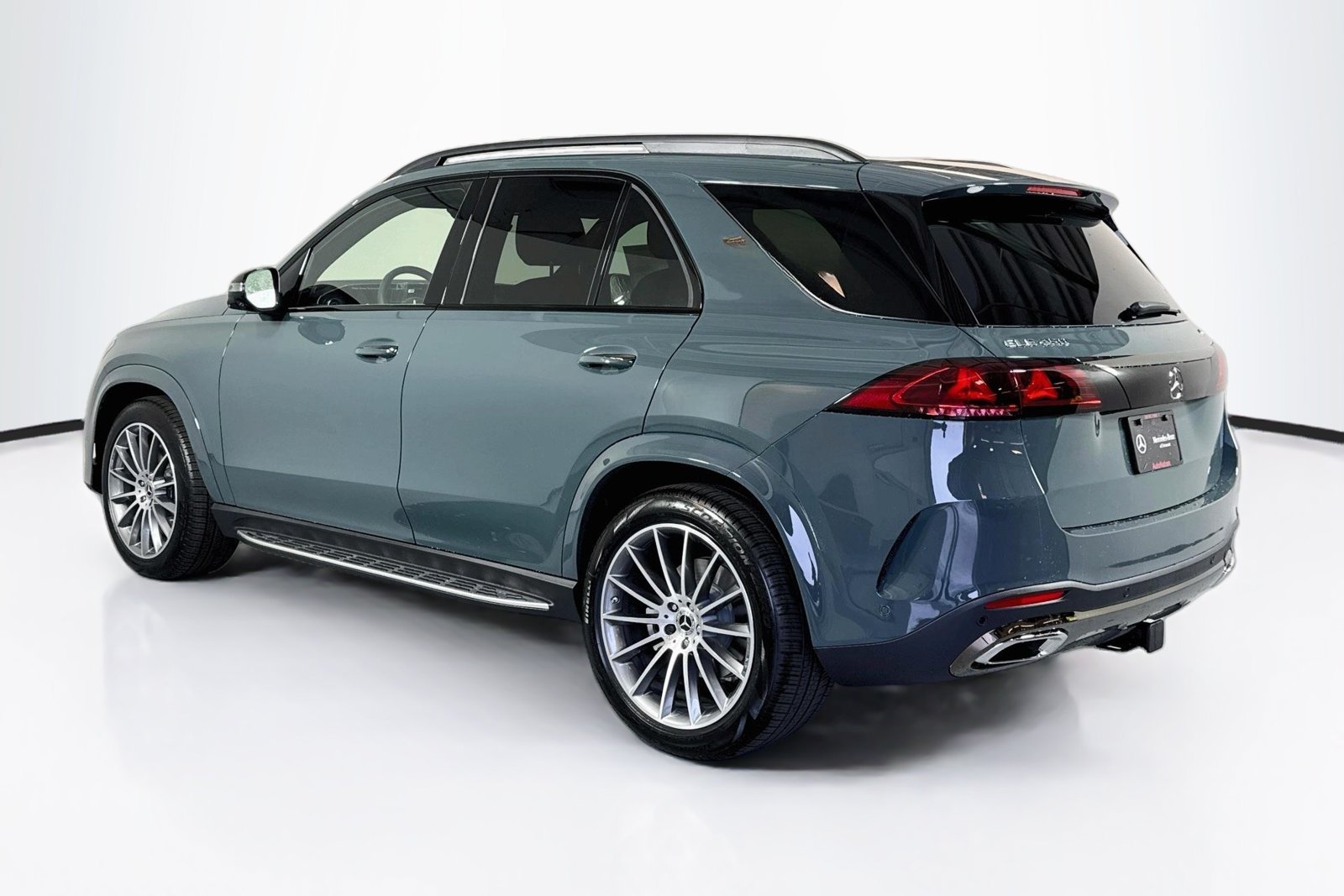 New 2027 Dark Petrol Mercedes-Benz GLE 450 image 7
