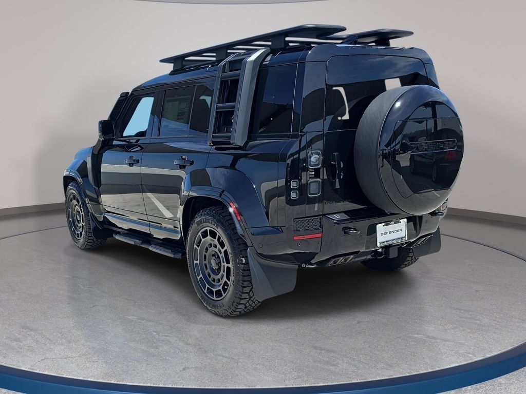 New 2026 Narvik Black Land Rover OCTA Black image 7