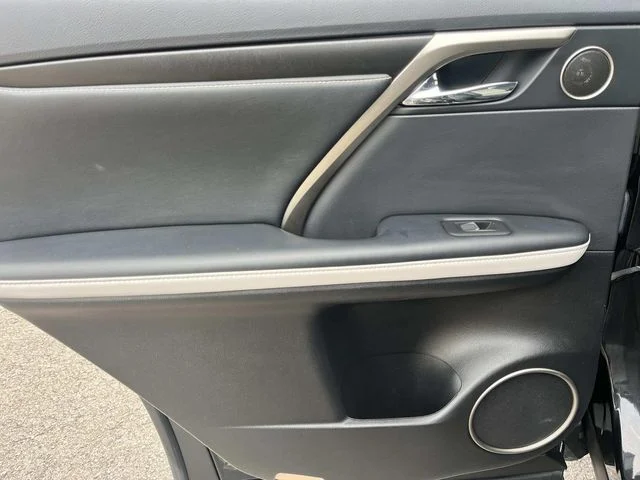 2022 Lexus RX 350 - Photo 17
