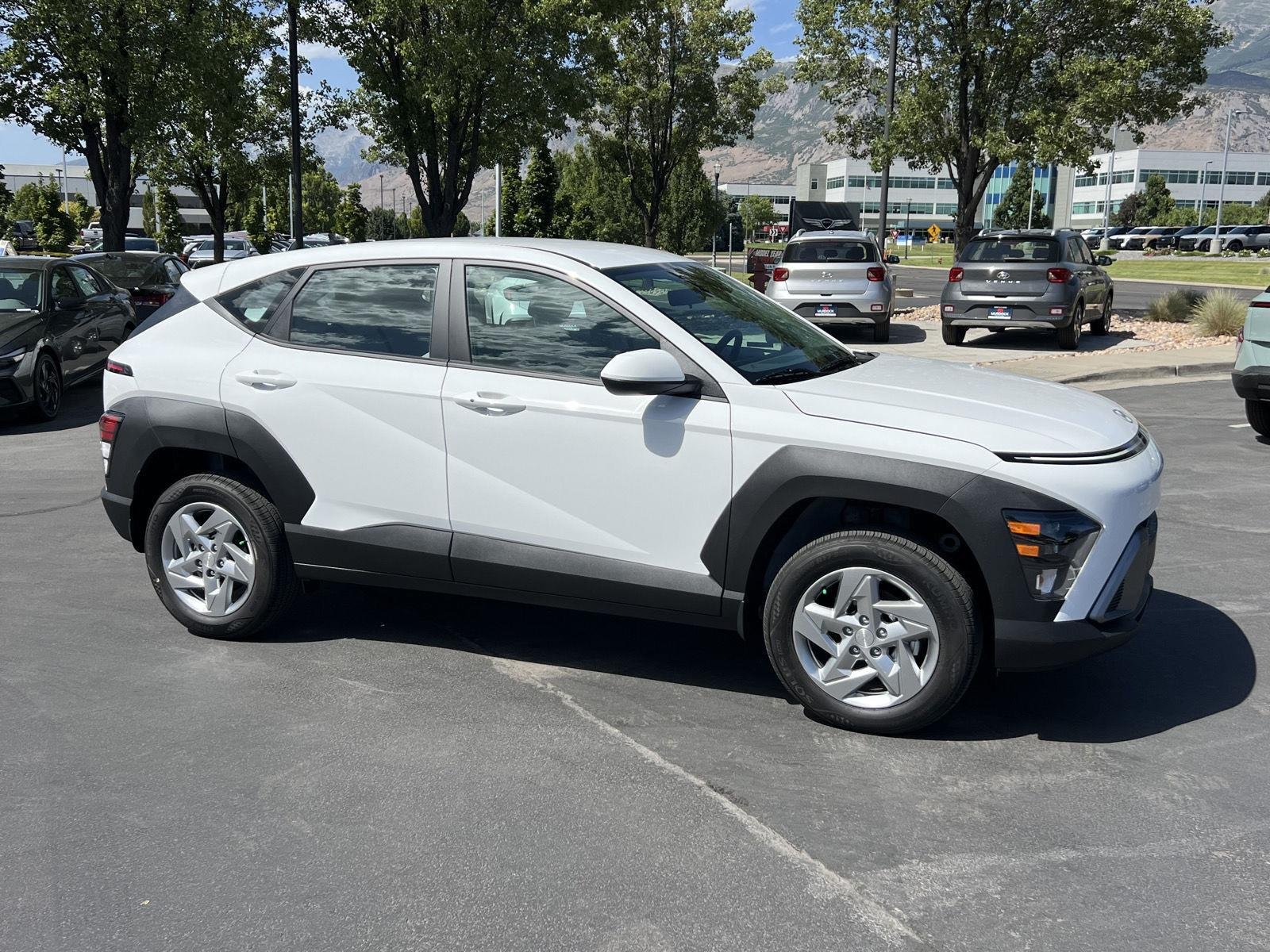 2026 Hyundai Kona SE - Photo 5
