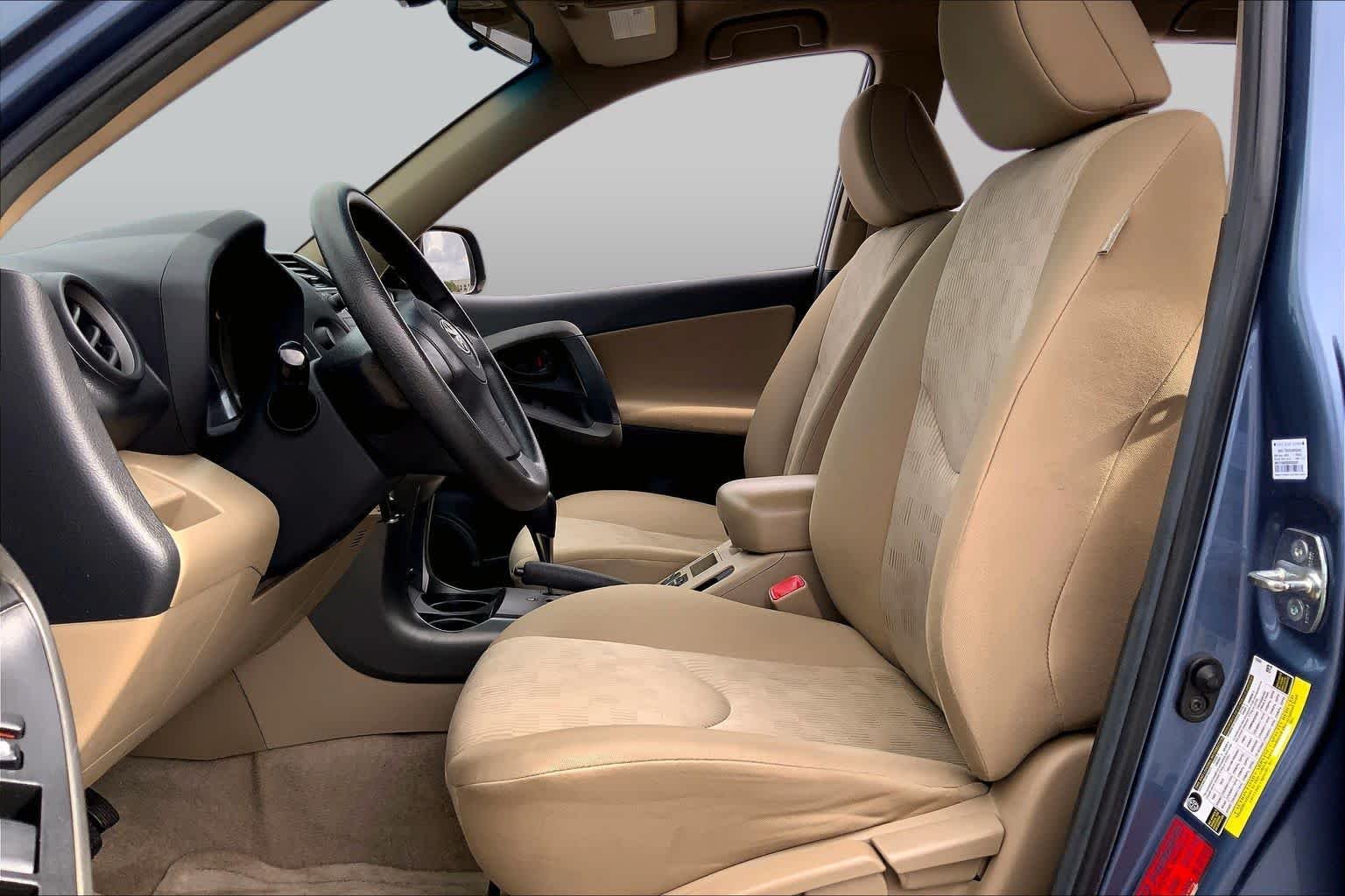 Used 2010 Pacific Blue Metallic Toyota  image 7