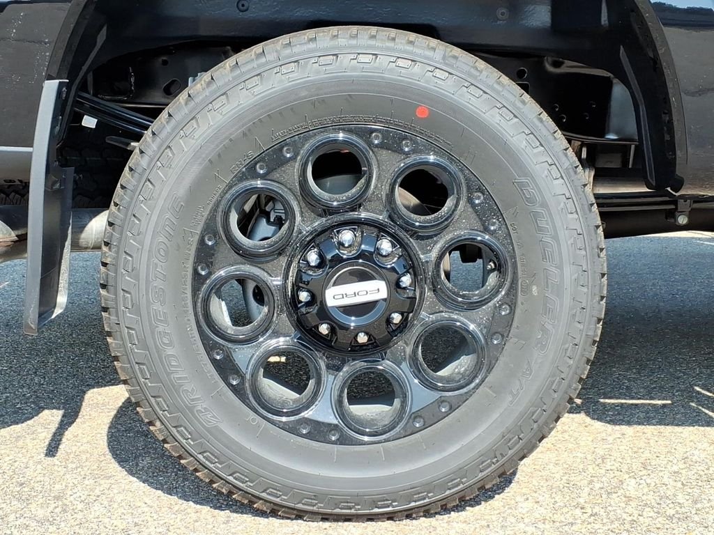 New 2026 Agate Black Metallic Ford F-250® XLT image 10