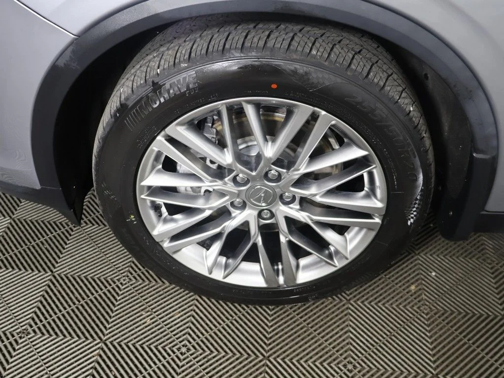 Used 2022 Silver Acura Advance image 23