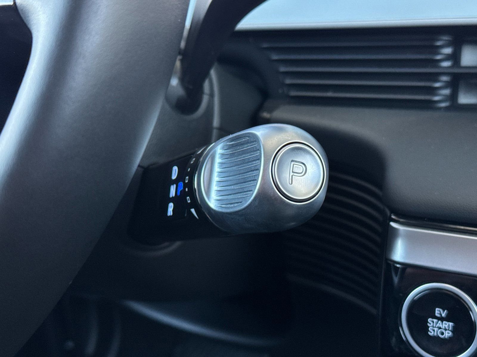 2024 Hyundai IONIQ 5 SEL - Photo 20