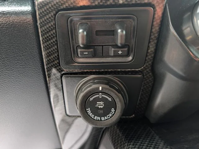 Used 2022 White Ford Lariat image 20