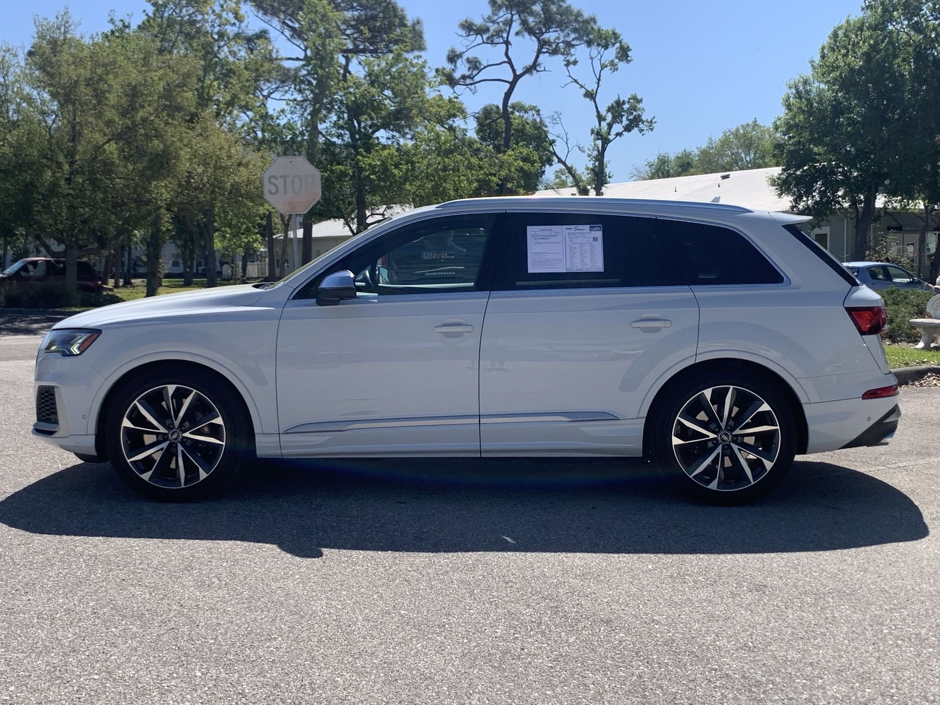 2023 Audi SQ7 Premium Plus - Photo 6