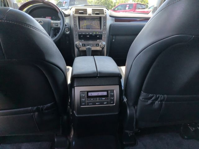 Used 2018 Silver Lexus 460 image 32