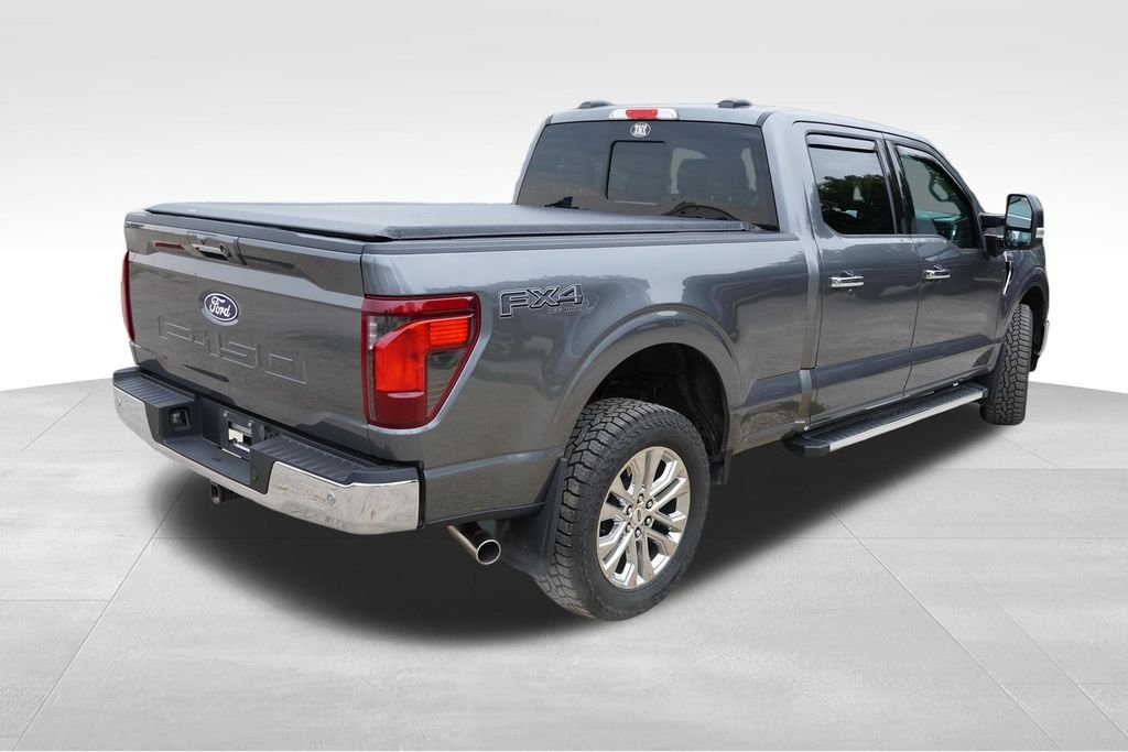 Used 2024 Gray Ford XLT image 3