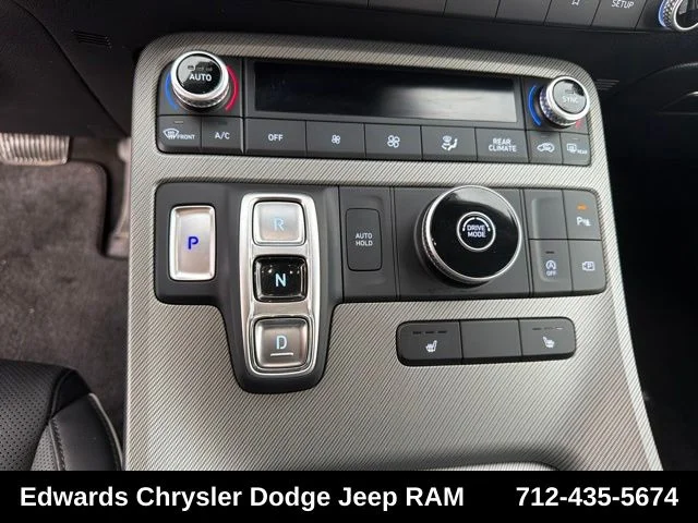 Used 2024 Gray Hyundai SEL image 18