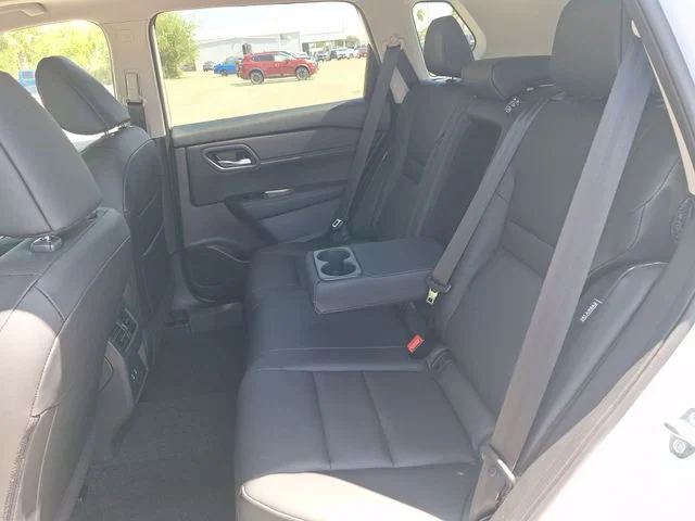 Used 2026 White Nissan Dark Armor image 26