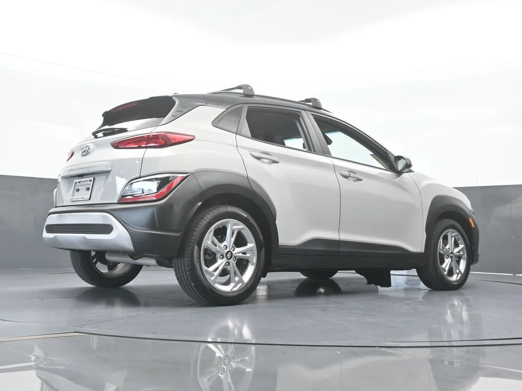 Used 2023 Cyber Silver w/Black Roof Hyundai SEL image 54