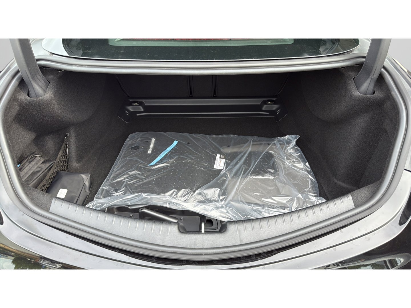 New 2026 Obsidian Black Metallic Mercedes-Benz AMG® CLE 53 image 8