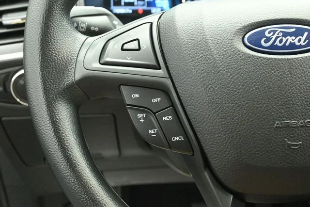 2024 Ford Edge SE - Photo 12