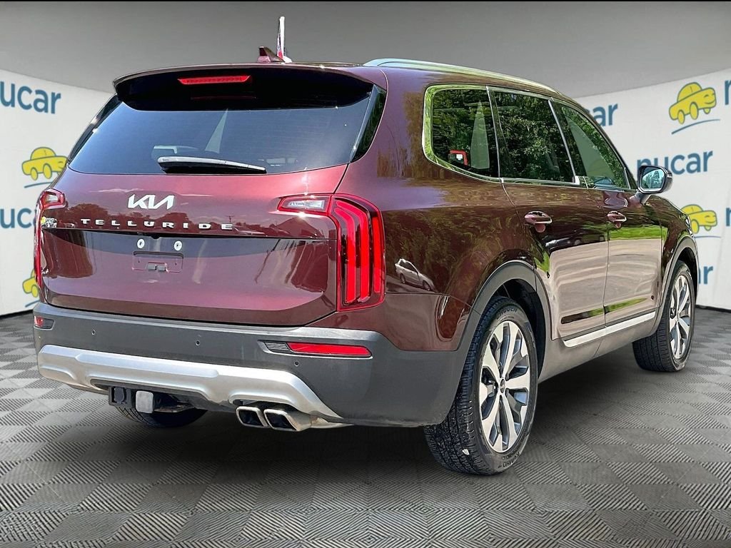 Used 2022 Purple Kia EX image 6