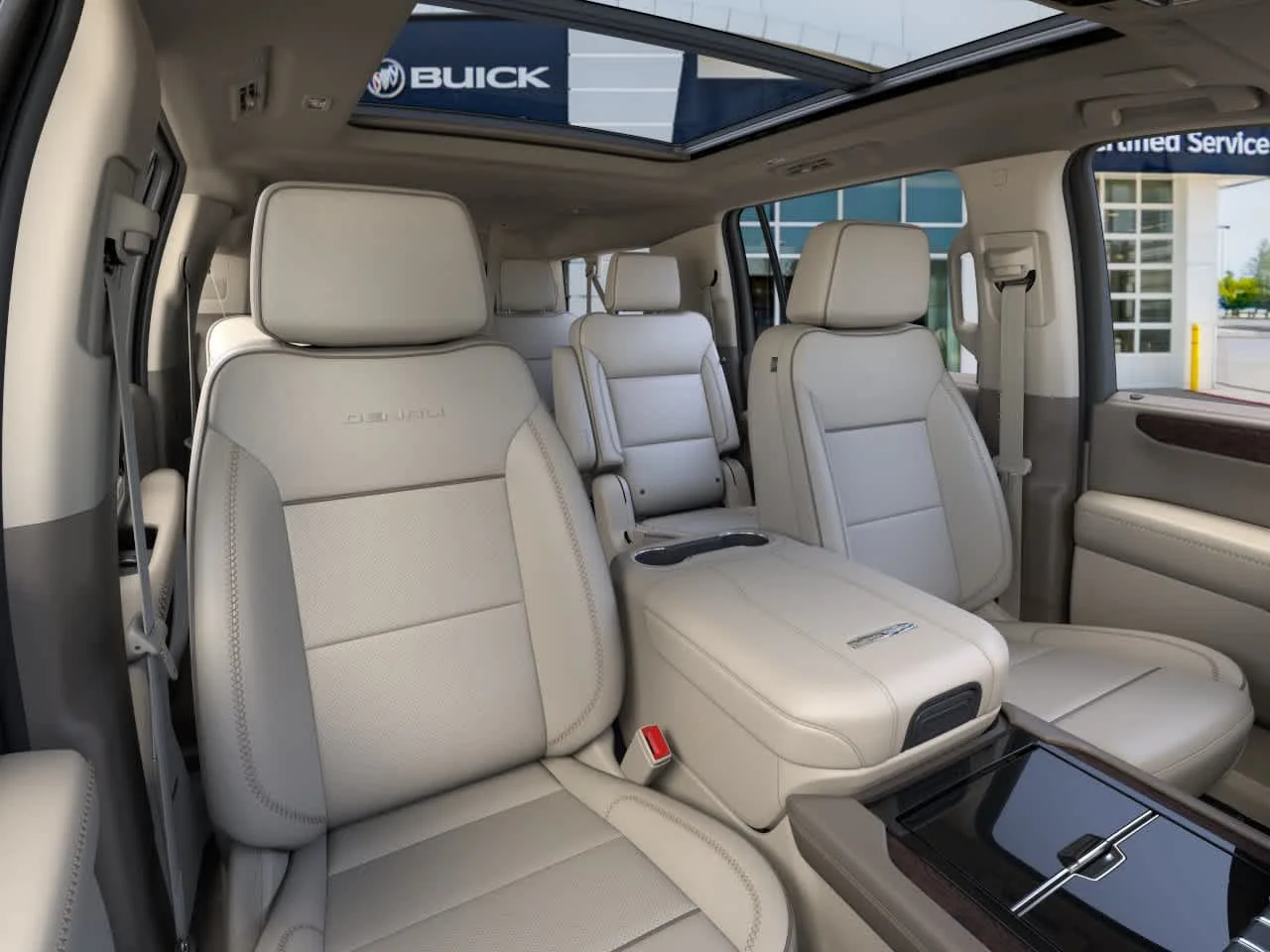 2026 GMC Yukon XL Denali - Photo 16