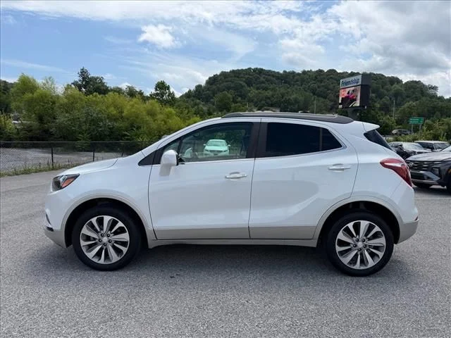 Used 2020 White Buick Preferred image 4