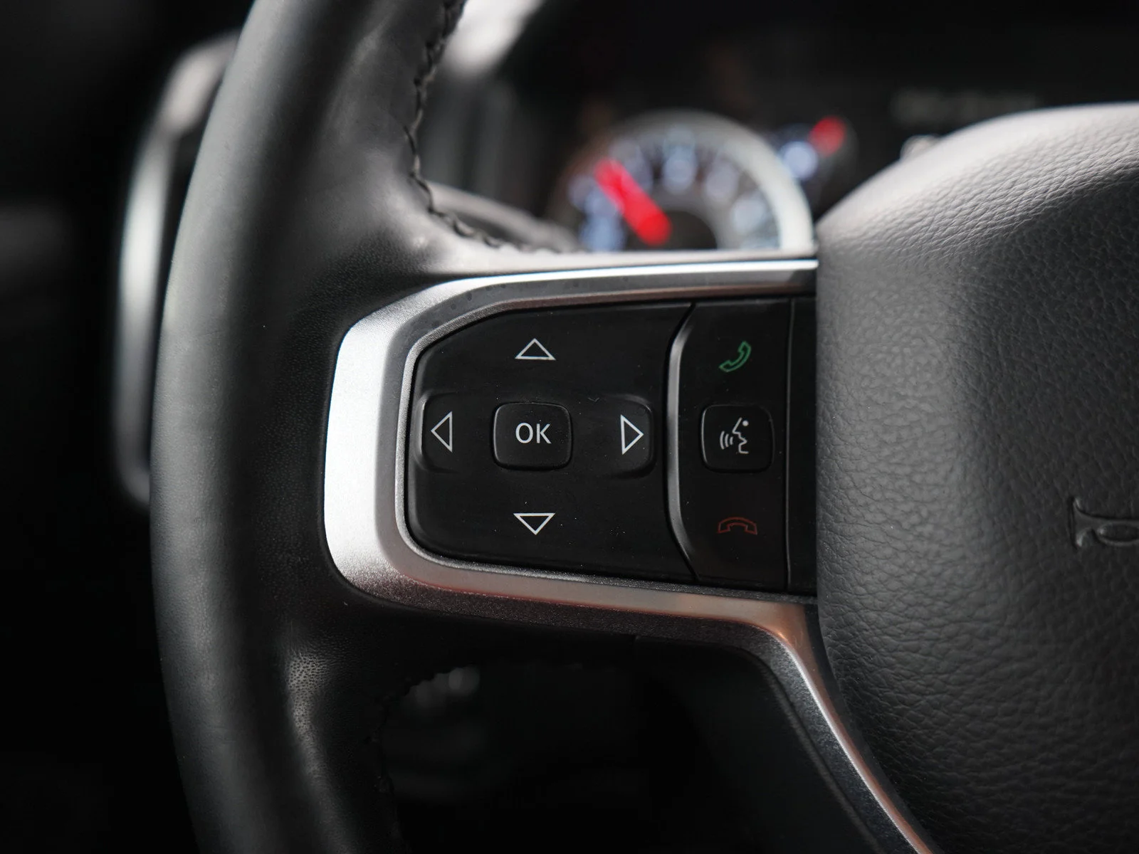 Used 2019 Diamond Black Crystal Pearlcoat Ram Big Horn/Lone Star image 24