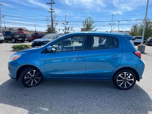 Used 2024 Sapphire Blue Metallic Mitsubishi Black Edition image 4