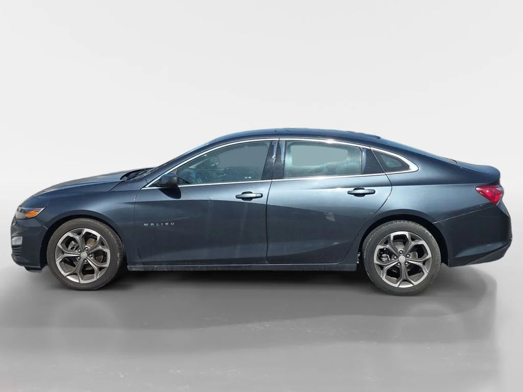 Used 2020 Gray Chevrolet LT image 5