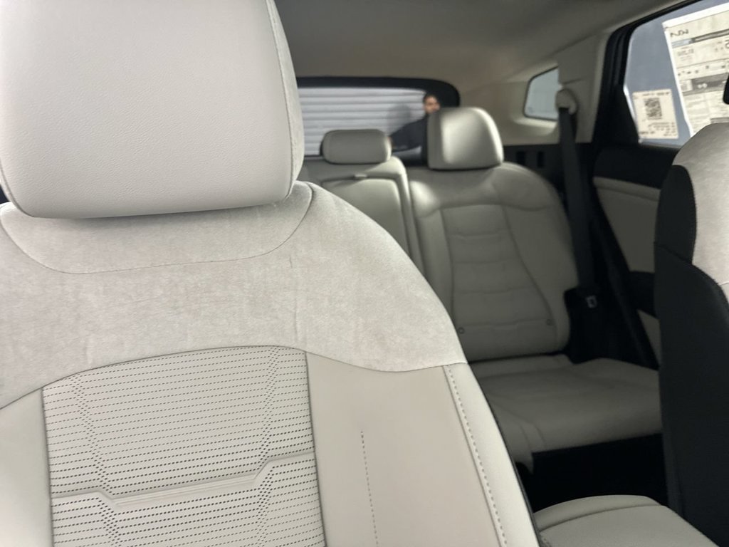 New 2027 Heritage Blue Kia SX Prestige image 16