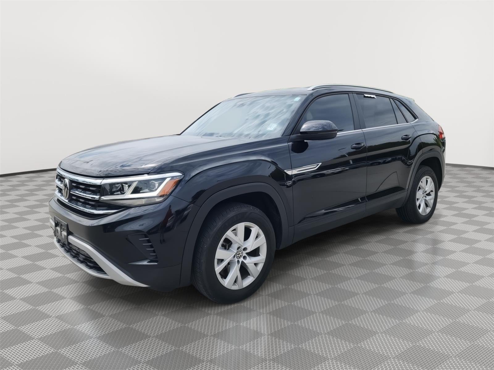2020 Volkswagen Atlas Cross Sport 2.0T S 4MOTION's photo
