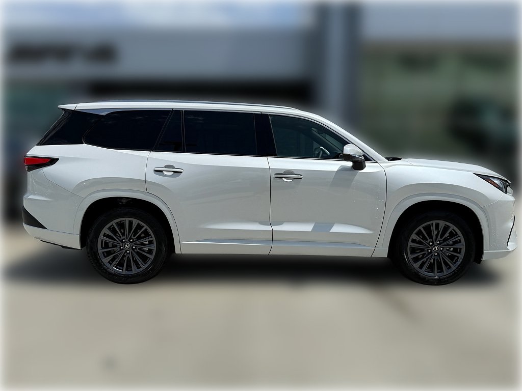 New 2026 Wind Chill Pearl Lexus AWD image 15