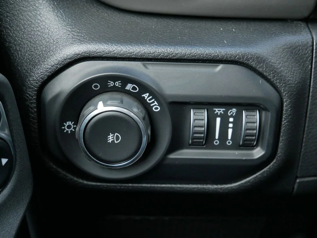 Certified Used 2021 White Jeep Unlimited Willys image 16