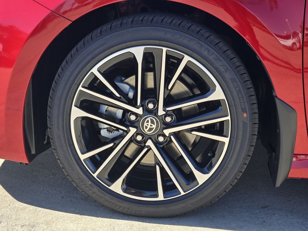 2026 Toyota Camry XLE - Photo 10