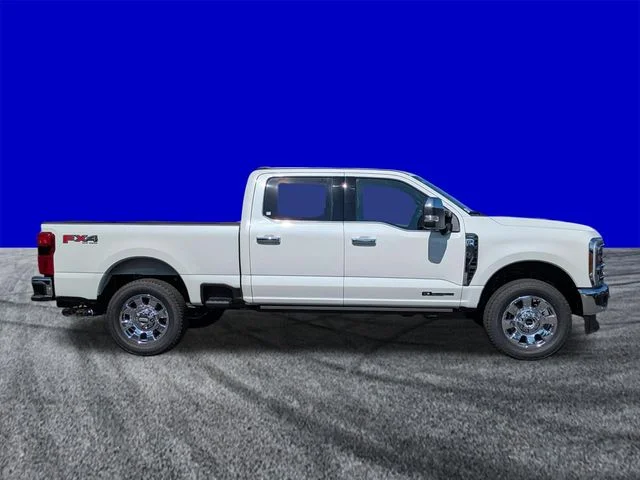 New 2026 Star White Metallic Tri-Coat Ford F-250® Lariat® image 3