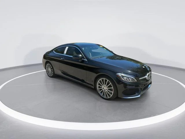 Used 2017  Mercedes-Benz C 300 image 2