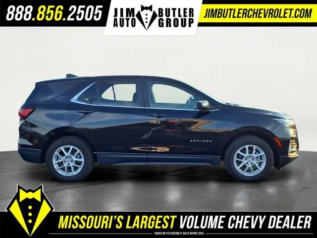 Used 2024 Mosaic Black Metallic Chevrolet LT image 22