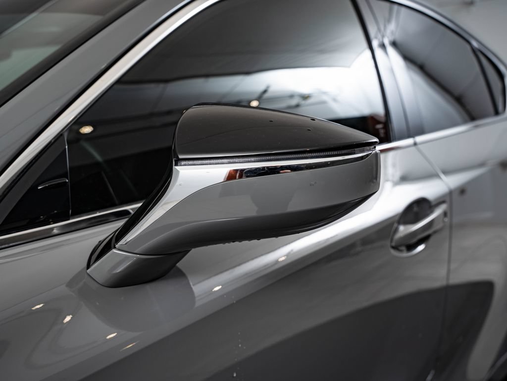 Used 2025 Incognito Lexus 350 F SPORT Design image 17
