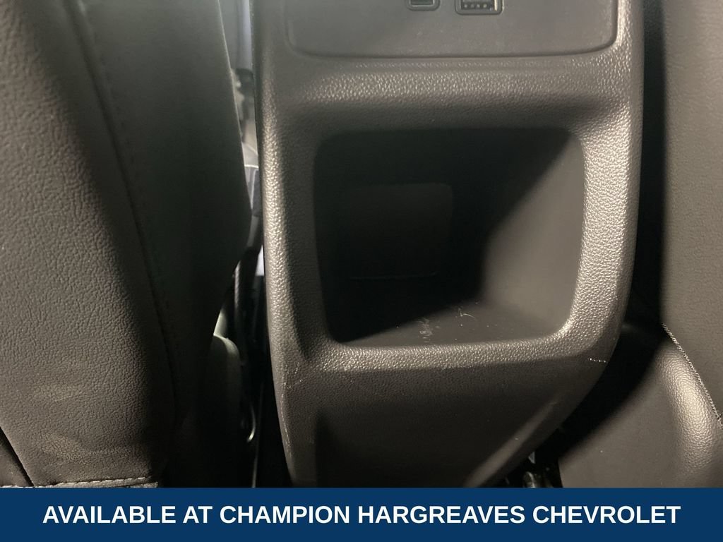 Used 2024 Summit White Chevrolet LT image 29