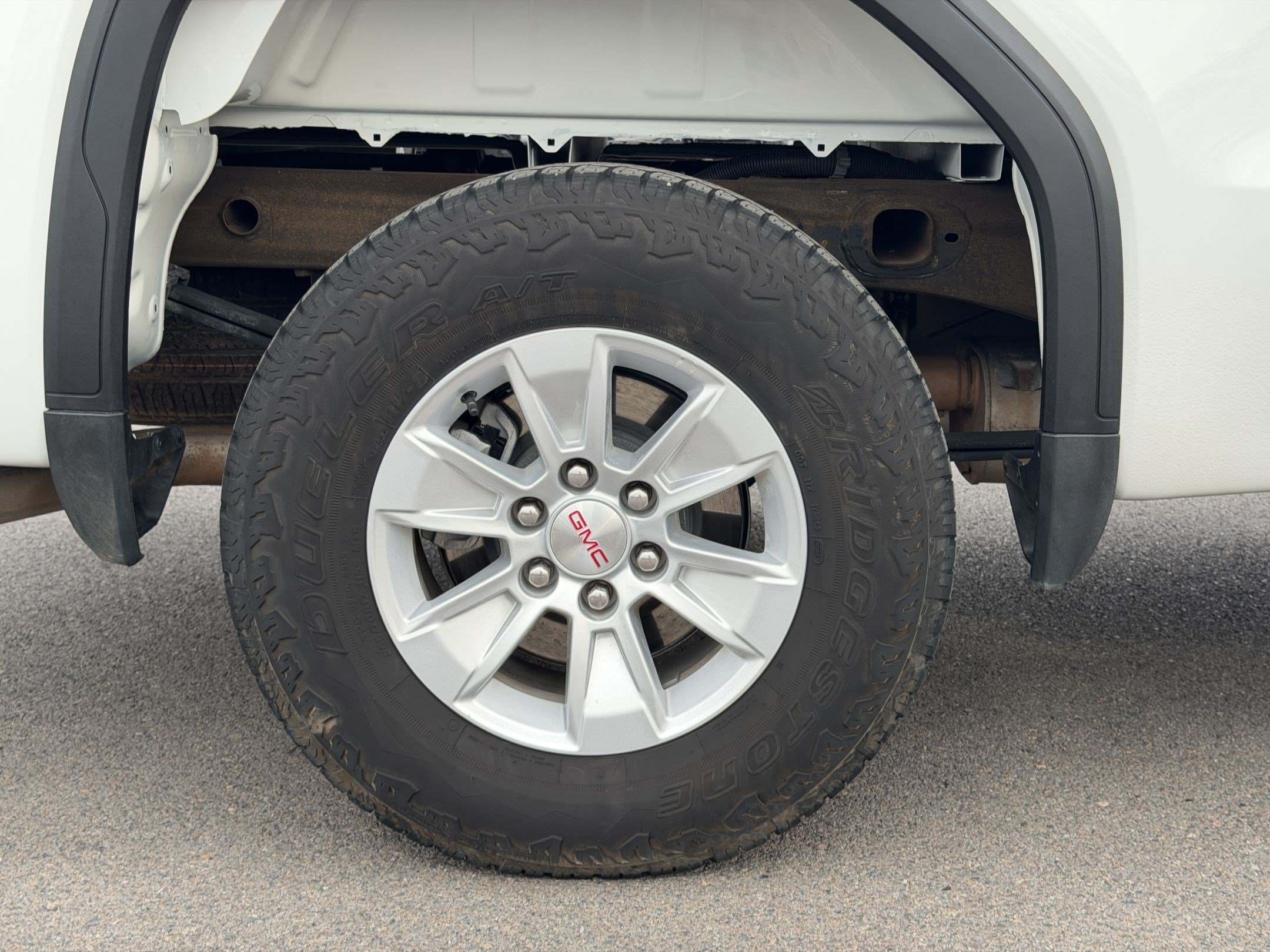 2024 GMC Sierra 1500 Pro - Photo 12
