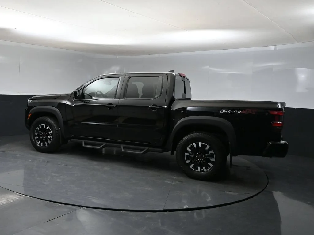 Used 2023 Black Nissan PRO-4X image 5