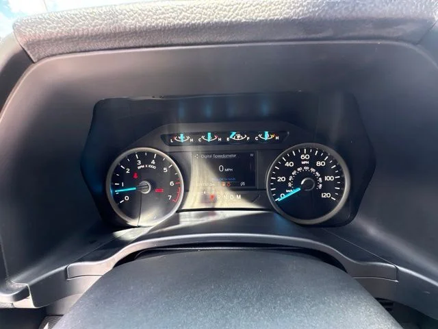 Used 2020 White Ford XLT image 16