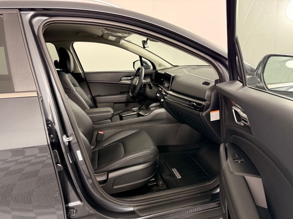 Used 2026 Gravity Gray Kia EX image 20