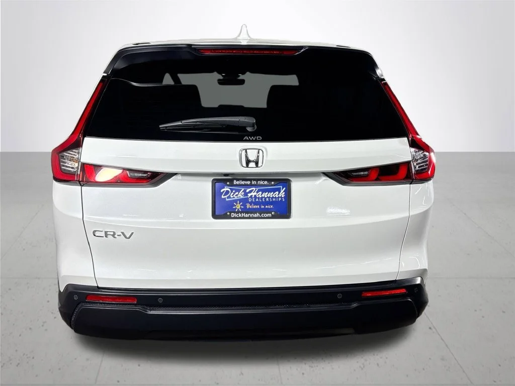 Used 2023 White Honda EX-L image 7
