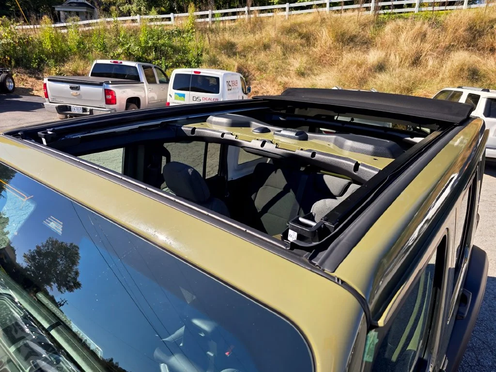 New 2027 Green Jeep Sport S image 21