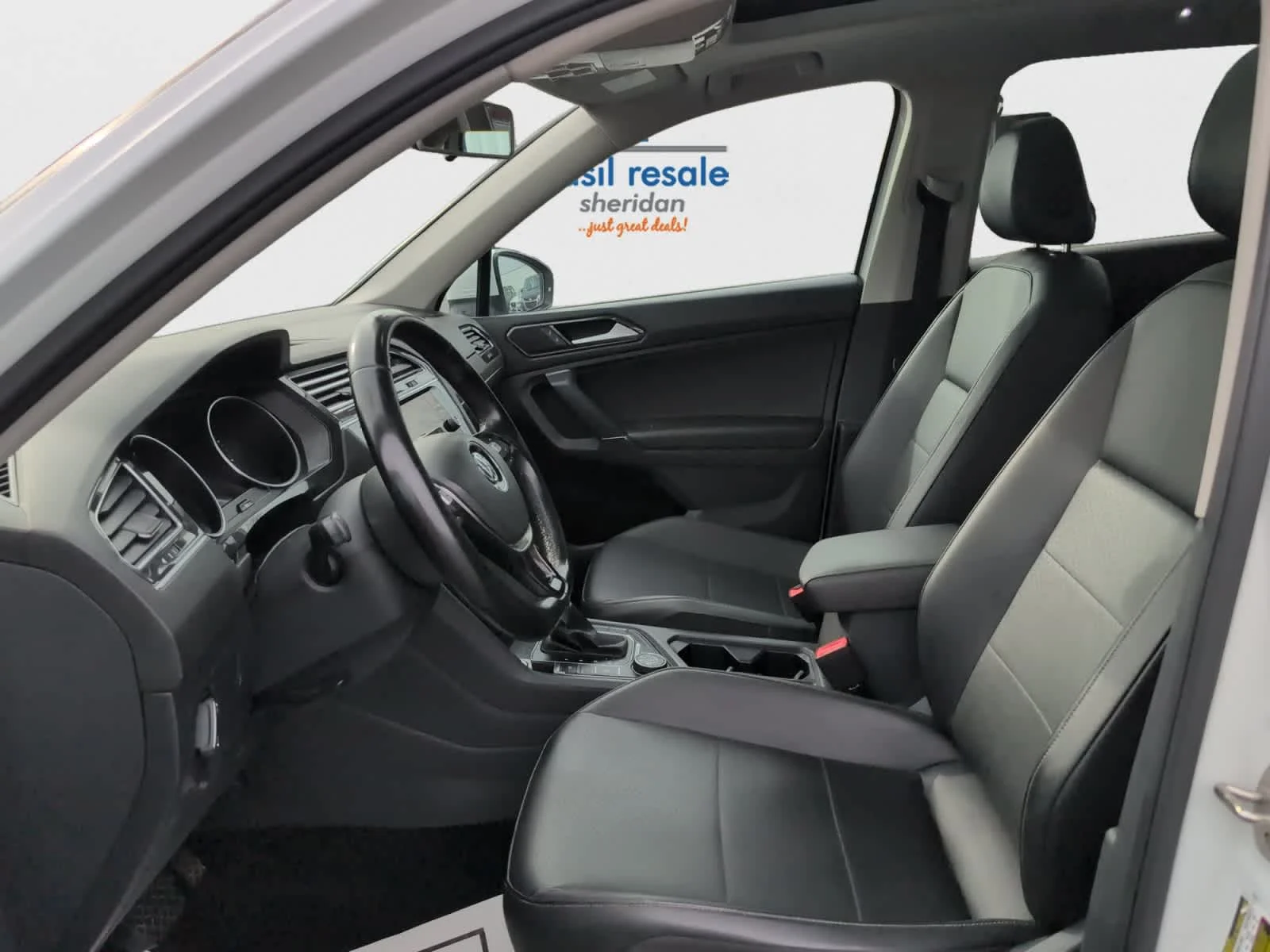 2018 Volkswagen Tiguan SE - Photo 15