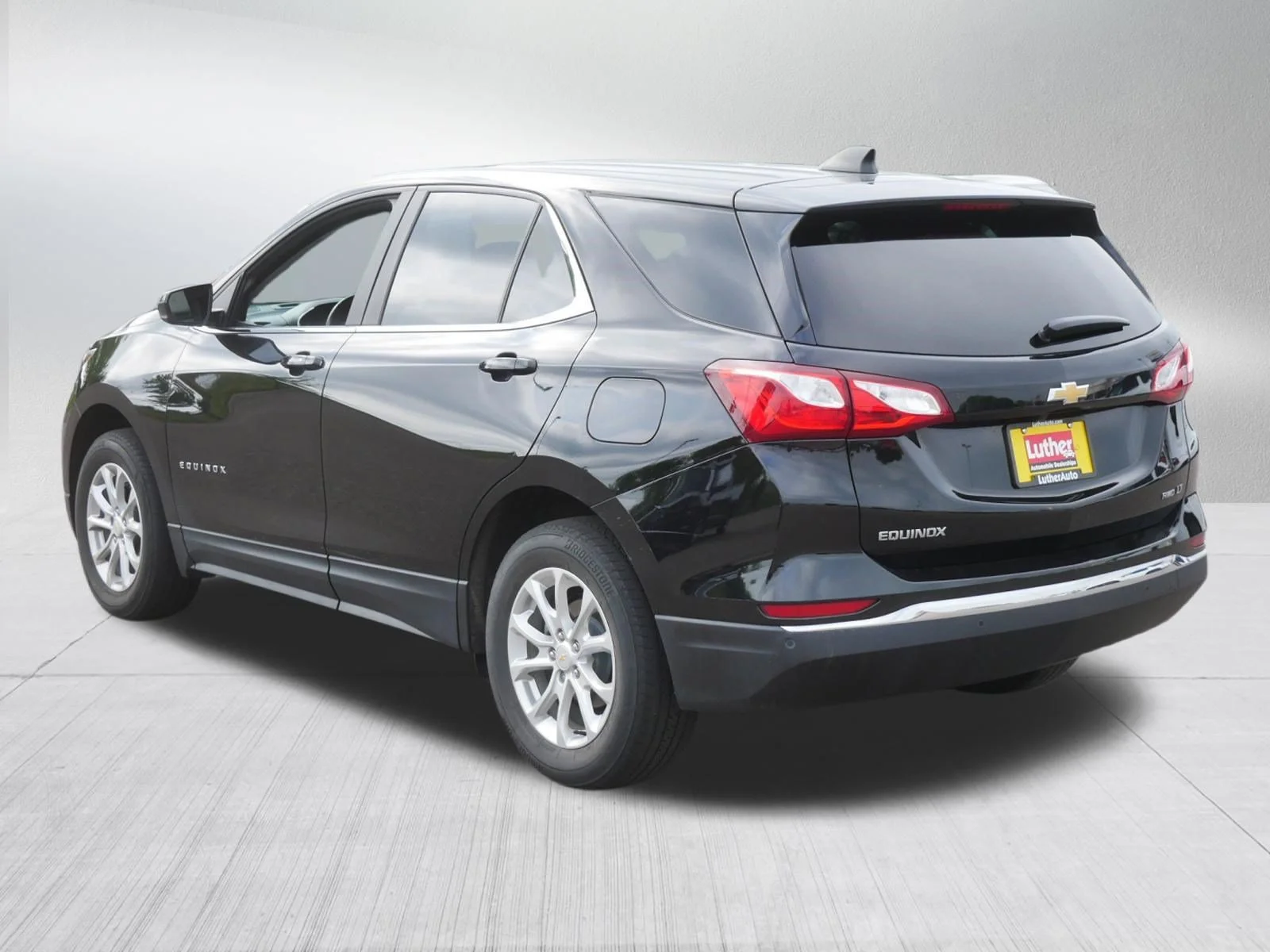 Used 2021 Mosaic Black Metallic Chevrolet LT image 5