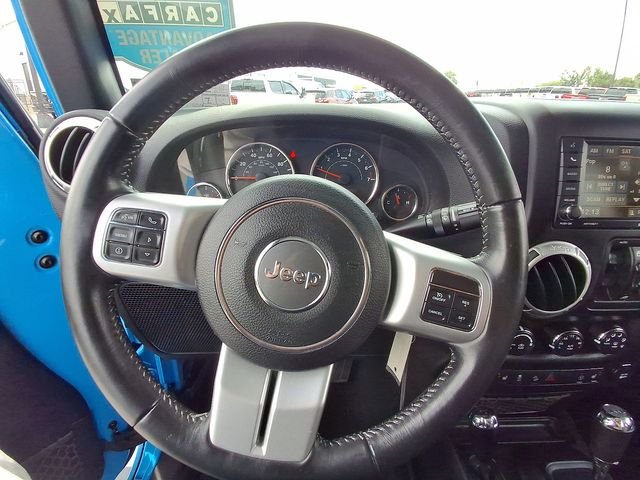 Used 2017  Jeep Unlimited Sahara image 17
