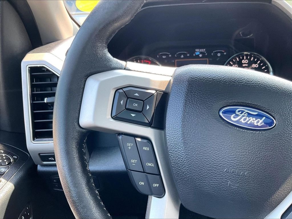 Used 2018 White Ford Lariat image 23