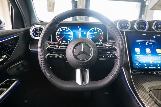 New 2026 MANUFAKTUR exclusive graphite grey magno Mercedes-Benz GLC 300 image 14